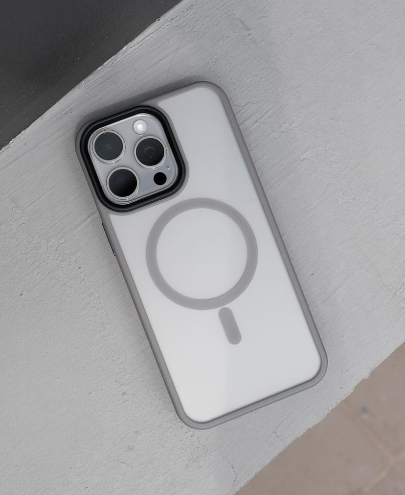 • NEWEST MATTE MAGSAFE AIRSKIN CASE •