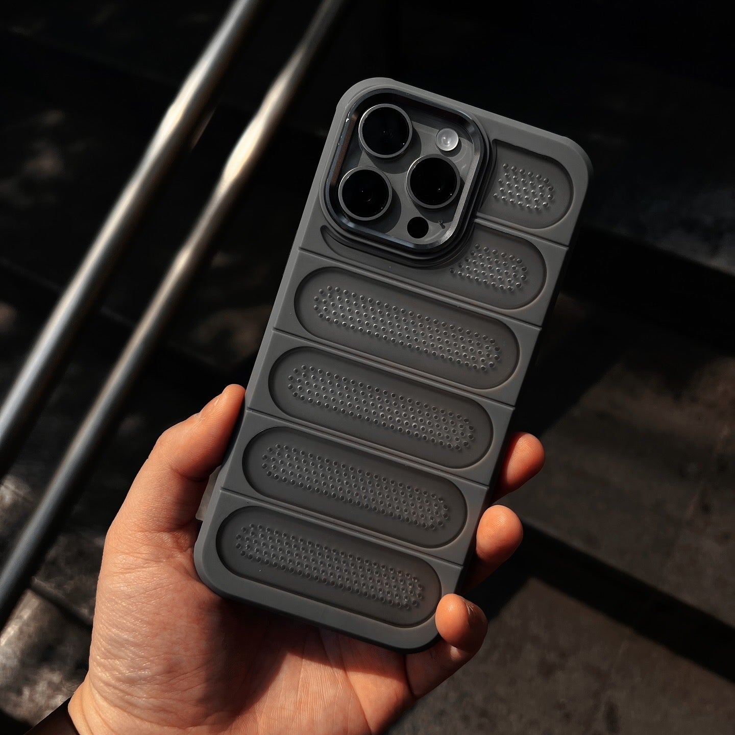 • NEWEST HEAT ARMOUR CASE •