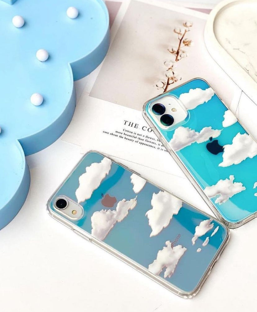 • NEWEST CLOUD HOLOGRAPHIC CASE •