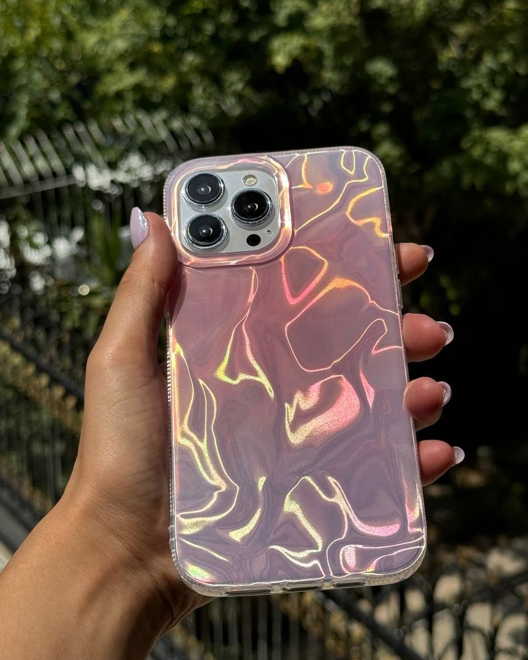 • NEWEST PINK GRADIENT CASE •