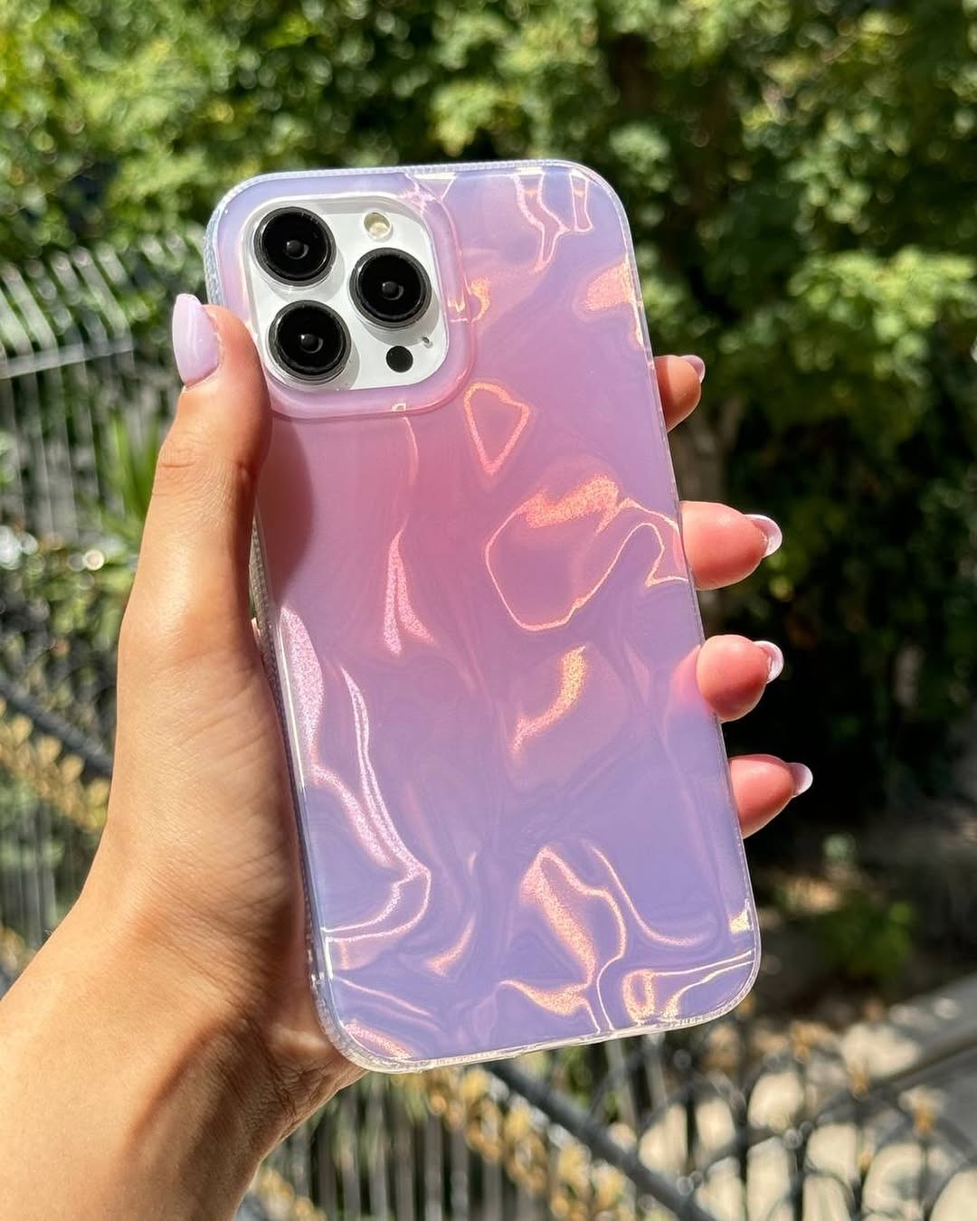 • NEWEST PINK GRADIENT CASE •