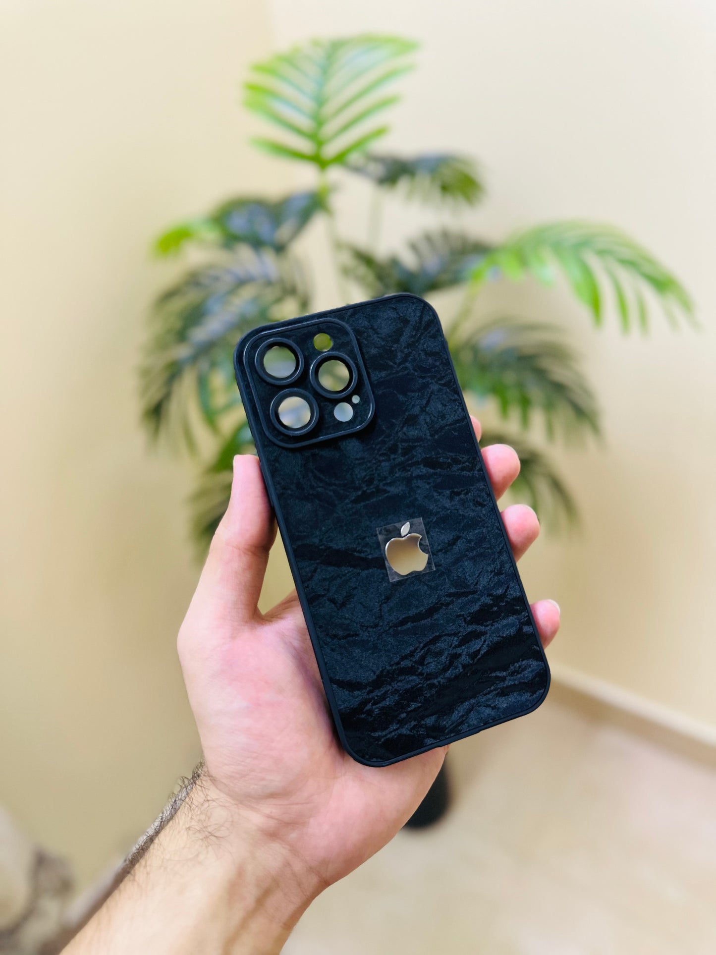 Crushed Black Velvet Case - IP 11 - to - 17 Pro Max