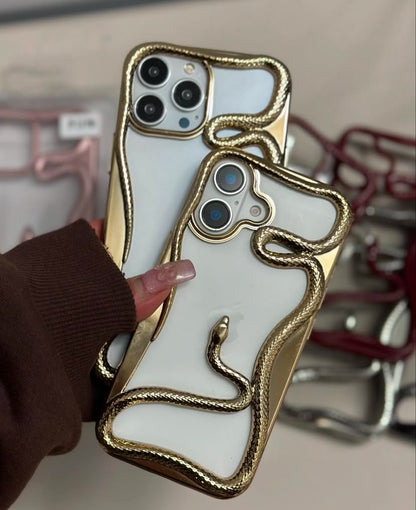 • NEWEST SNAKE CASE •