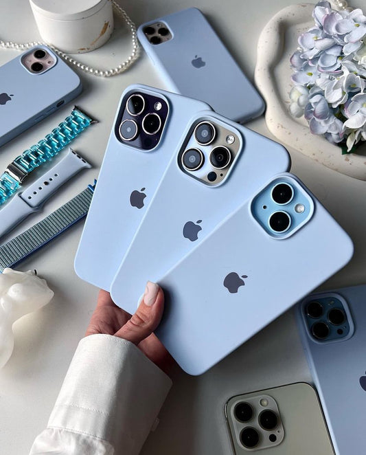 • SIERRA BLUE APPLE SILICONE CASE •