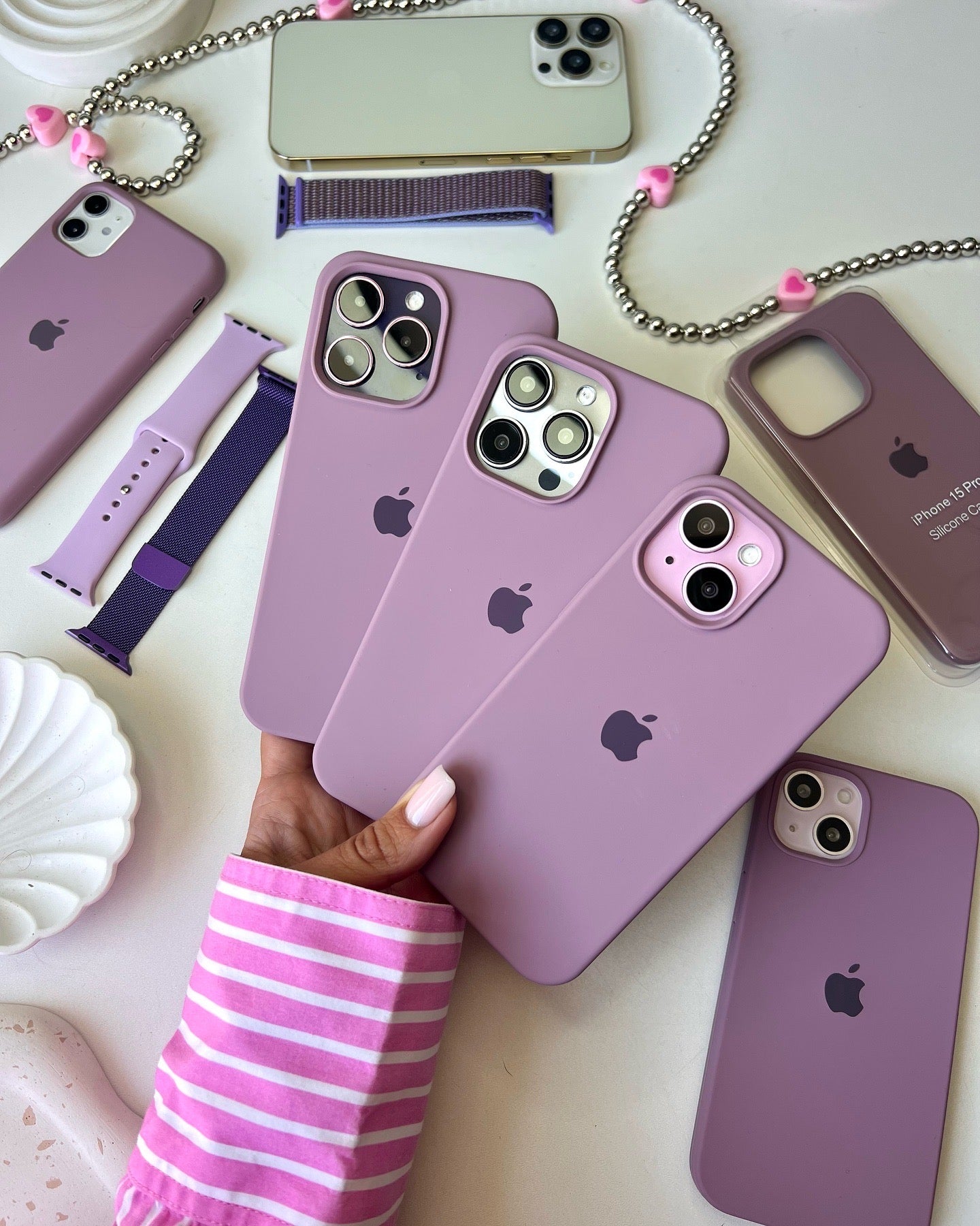 • MUAVE APPLE SILICONE CASE •
