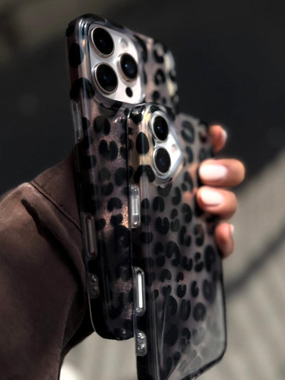 ✨ Leopard Gradient Phone Case – Stylish, Bold & Protective ✨